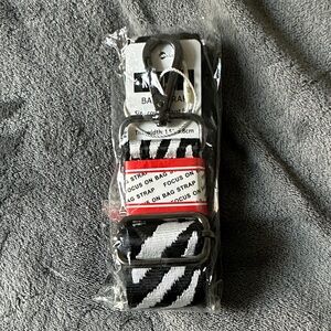 Black and White Striped Bag Strap